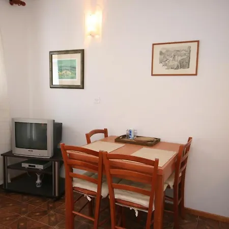 By The Sea Mandre, Pag - 6474 Apartment Mandre