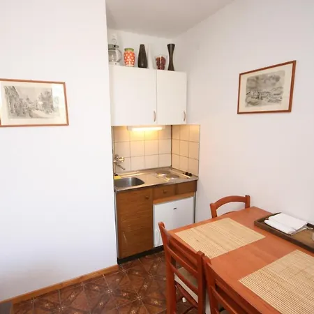 By The Sea Mandre, Pag - 6474 Apartment Mandre