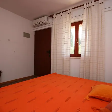 By The Sea Mandre, Pag - 6474 Apartment