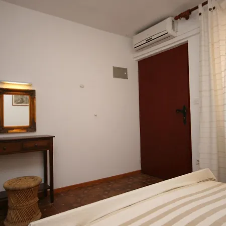Apartamento By The Sea Mandre, Pag - 6474 *